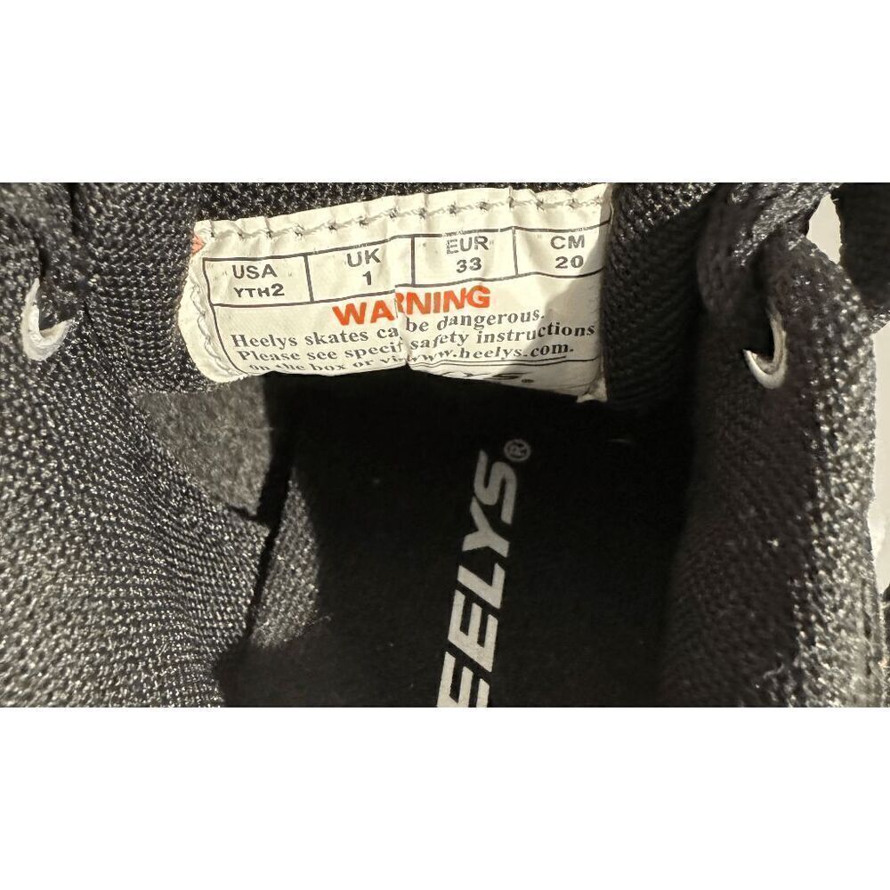 Heelys Voyager Black Skate Shoe - Picture 8 of 10
